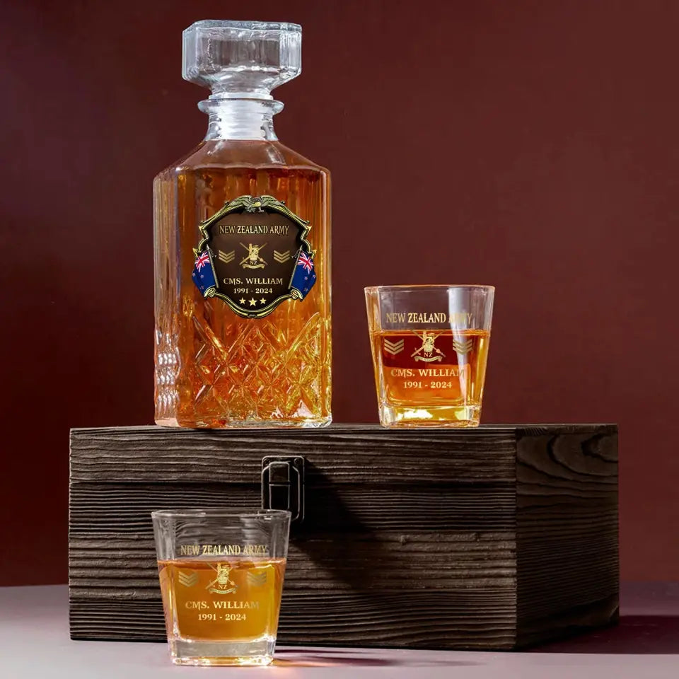 Personalized New Zealand Army Logo Rank Gold Custom Name & Time Decanter Set With Glasses Printed AHVA241480
