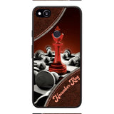 PERSONALIZED CHESS KING OR QUEEN WITH BIRTH MONTH PHONECASE QTTQ1611