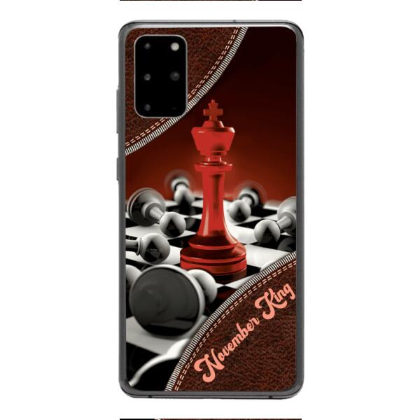 PERSONALIZED CHESS KING OR QUEEN WITH BIRTH MONTH PHONECASE QTTQ1611