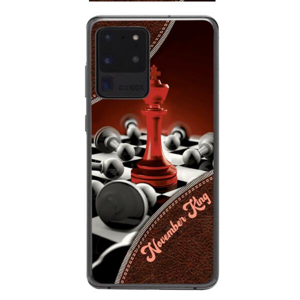PERSONALIZED CHESS KING OR QUEEN WITH BIRTH MONTH PHONECASE QTTQ1611