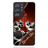 PERSONALIZED CHESS KING OR QUEEN WITH BIRTH MONTH PHONECASE QTTQ1611