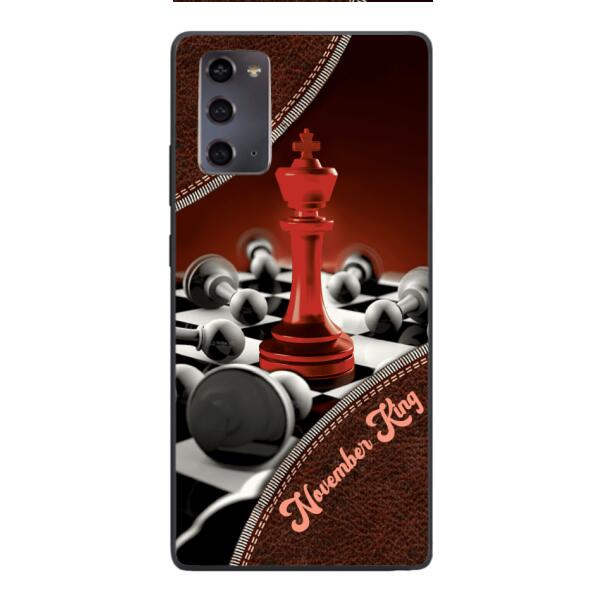 PERSONALIZED CHESS KING OR QUEEN WITH BIRTH MONTH PHONECASE QTTQ1611
