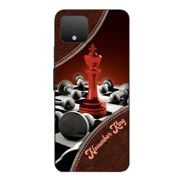 PERSONALIZED CHESS KING OR QUEEN WITH BIRTH MONTH PHONECASE QTTQ1611