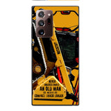 PERSONALIZED NEVER UNDERESTIMATE AN OLD MAN WITH A COMPACT TRACK LOADER PHONECASE QTDT2903