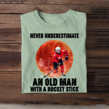 Personalized Never Underestimate An Old Man With A Hockey Stick T-shirt Printed MTHPN1906