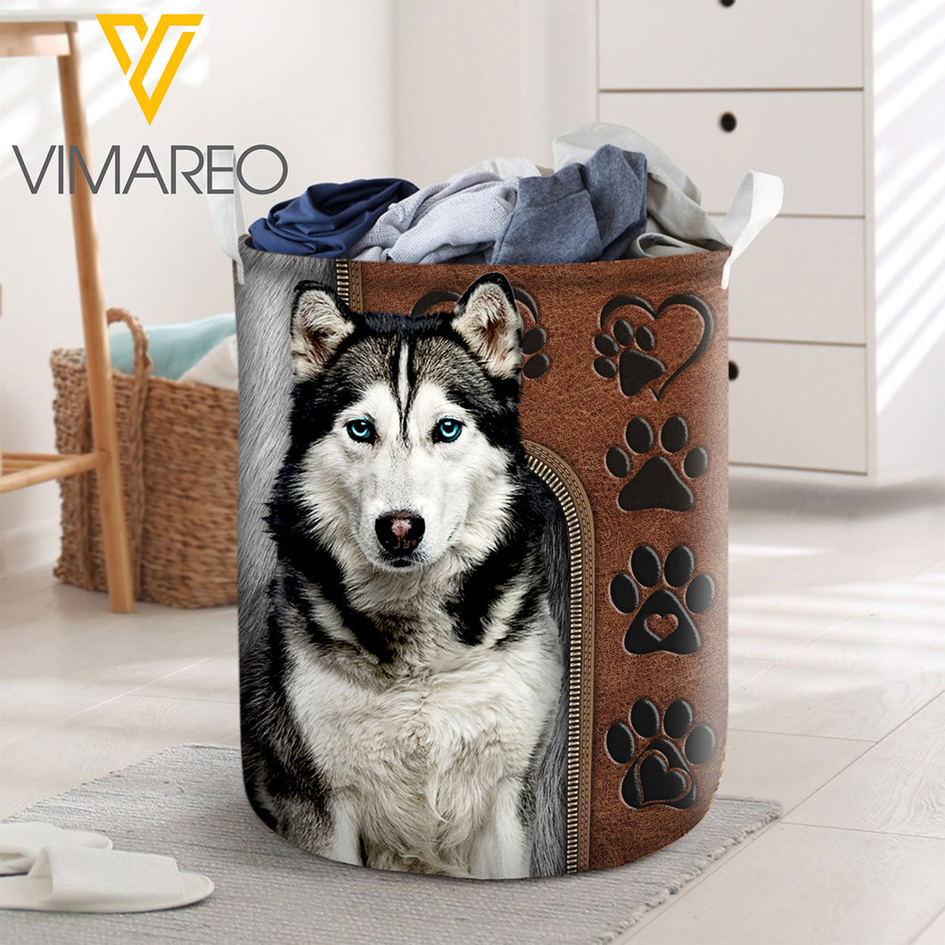Husky Dog YWIE